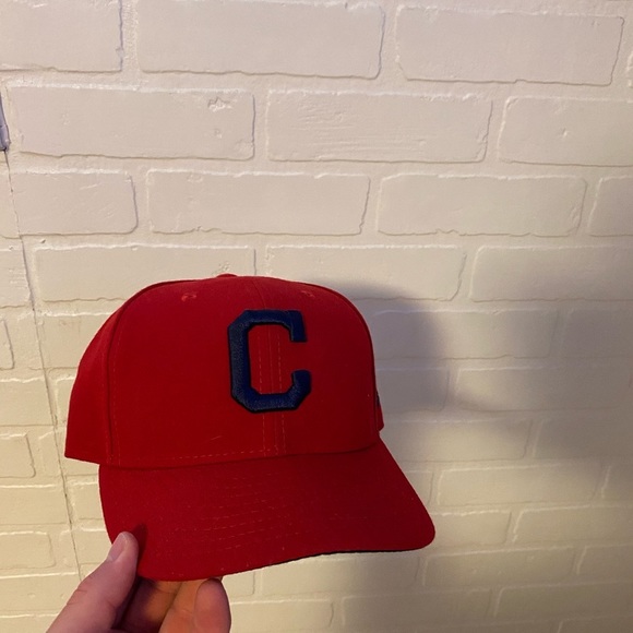New era Cleveland Indians hat - Picture 2 of 5
